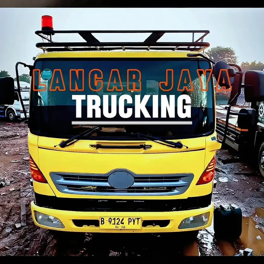 Jasa Sewa Self Loader Jakarta: Kirim Alat Berat Lintas Jawa & Sumatera Aman & Terpercaya