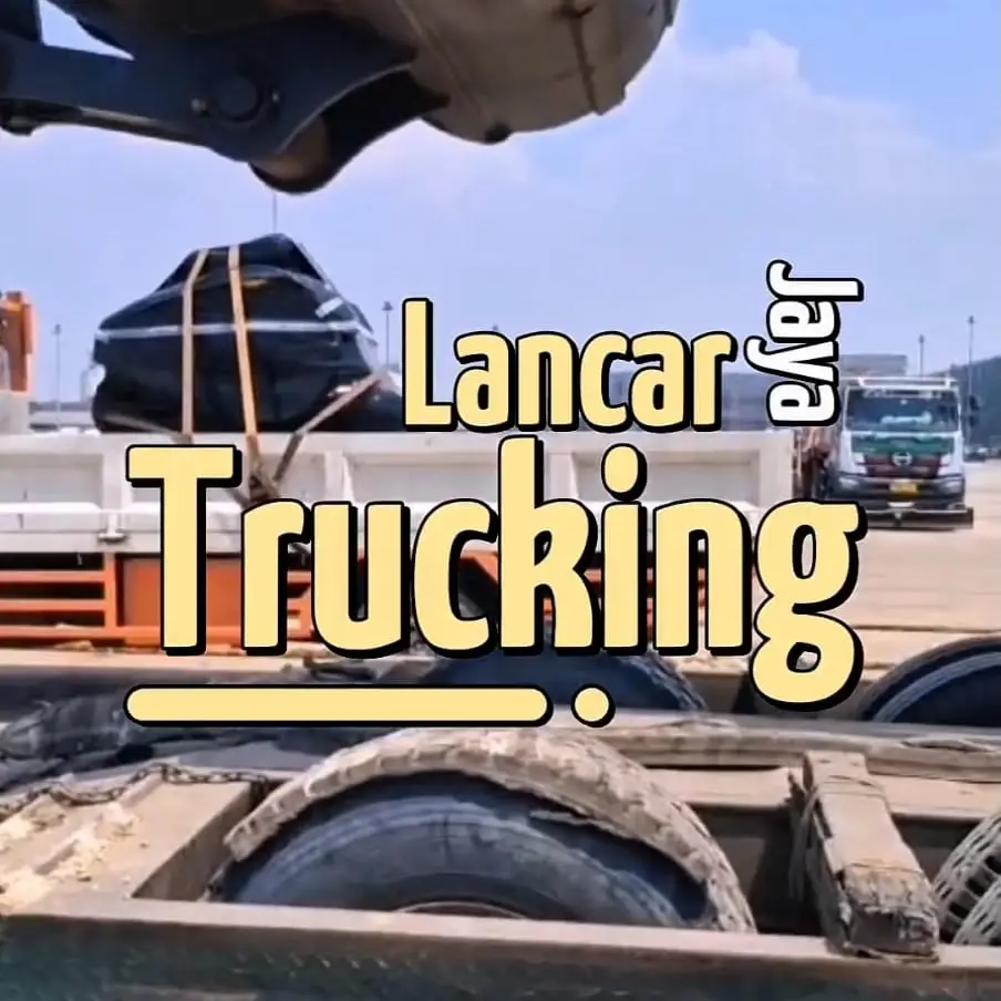 Jasa Sewa Angkut Alat Berat: Proses Teknis Lashing Excavator LiuGong di Lowbed Lintas Jawa Sumatera